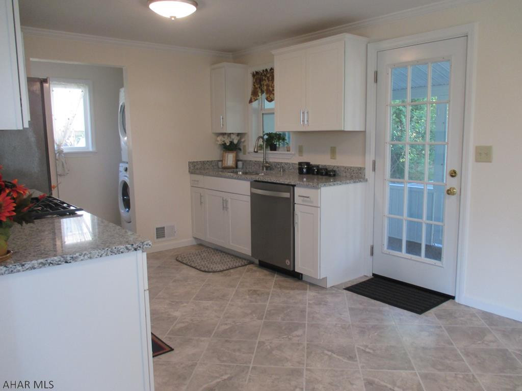 Lakemont - Residential