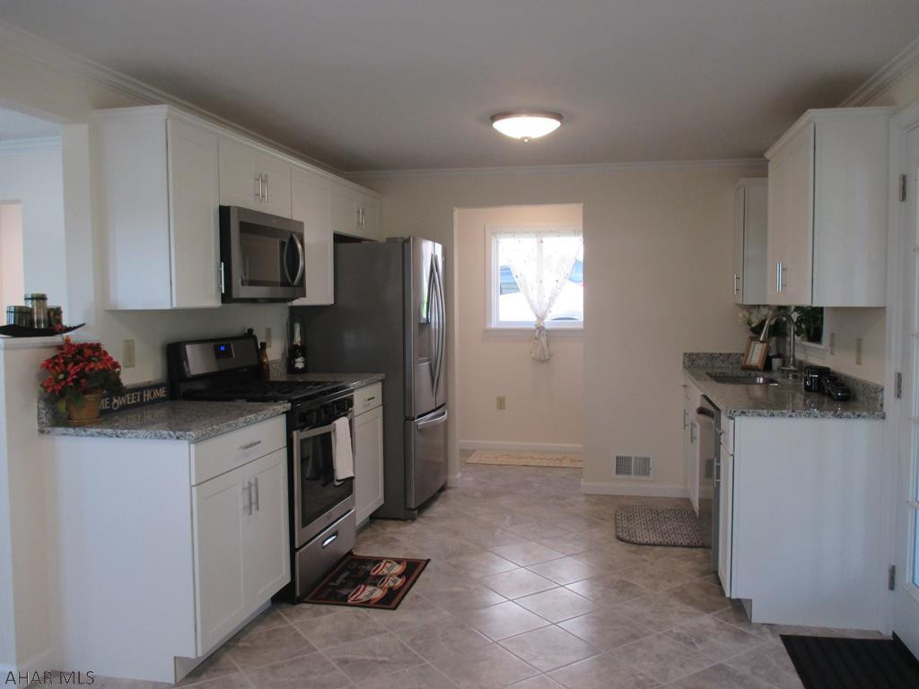 Lakemont - Residential