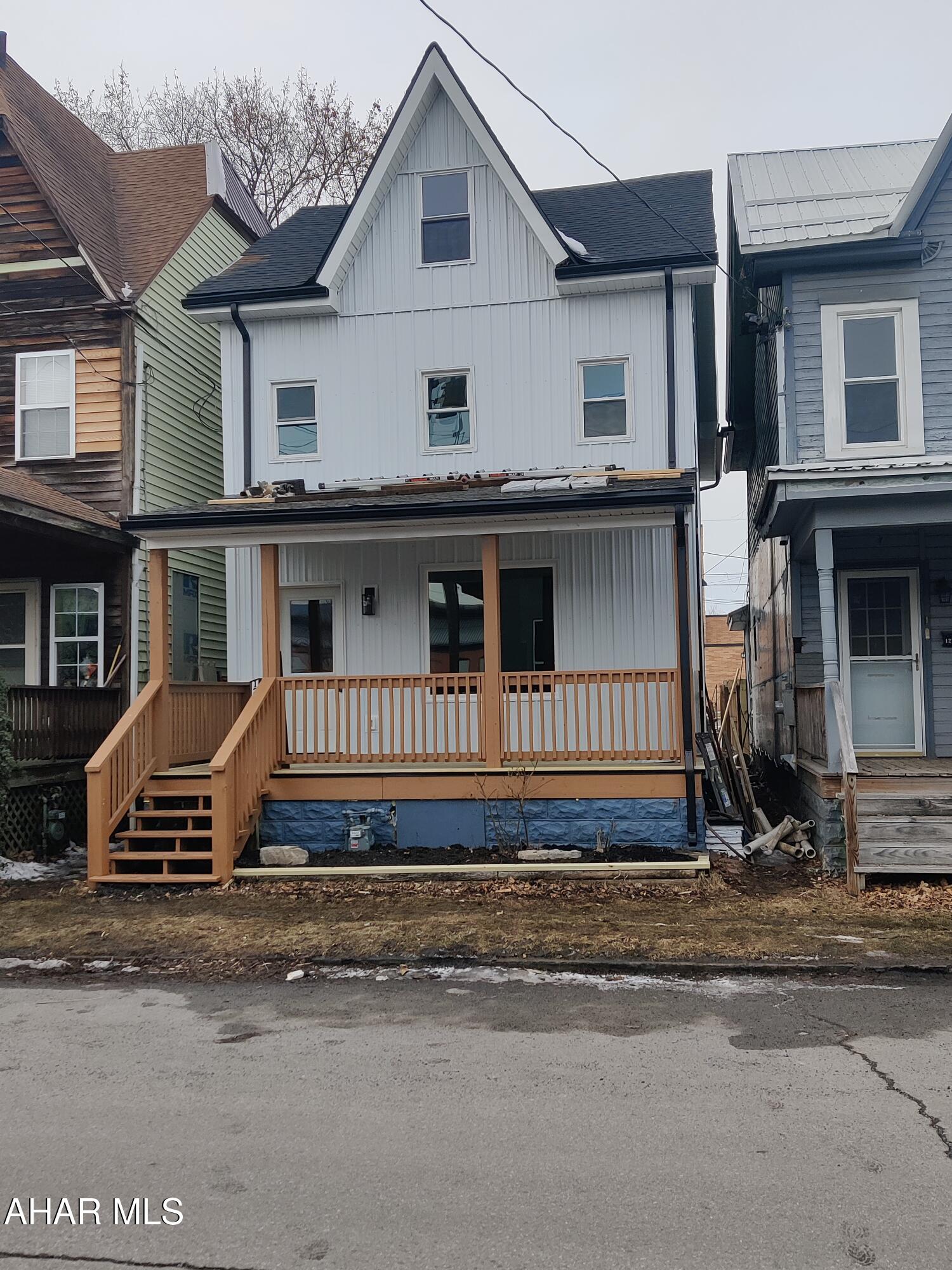 Juniata - Residential