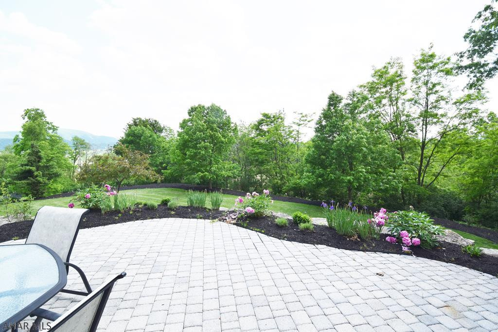 Fox Hollow - Residential