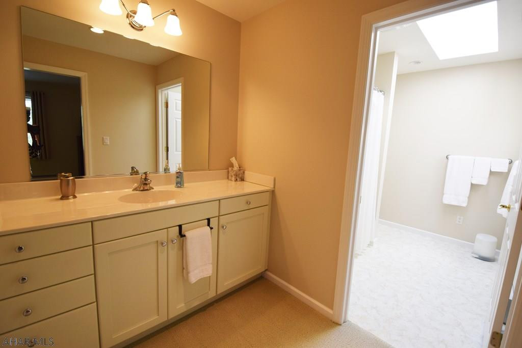 Fox Hollow - Residential