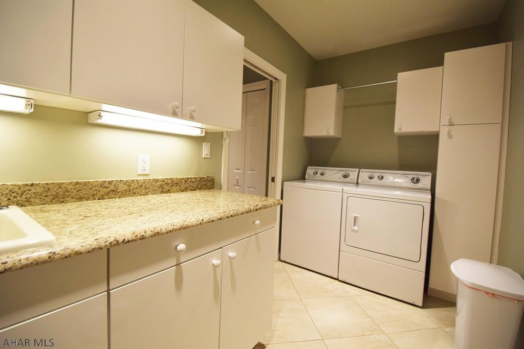 Fox Hollow - Residential