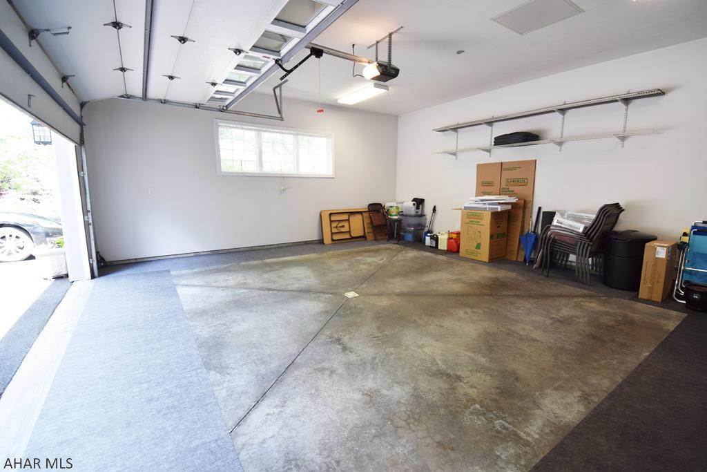 Fox Hollow - Residential