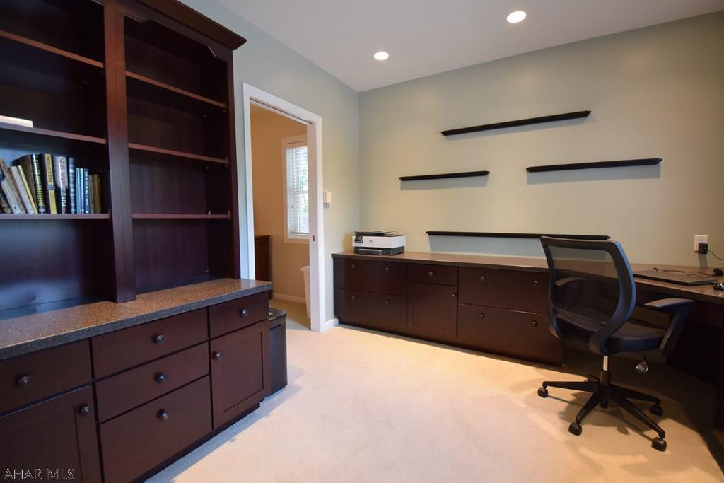 Fox Hollow - Residential