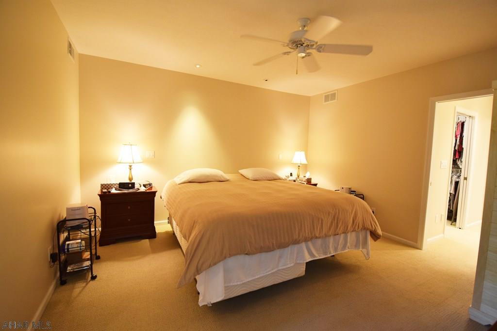 Fox Hollow - Residential