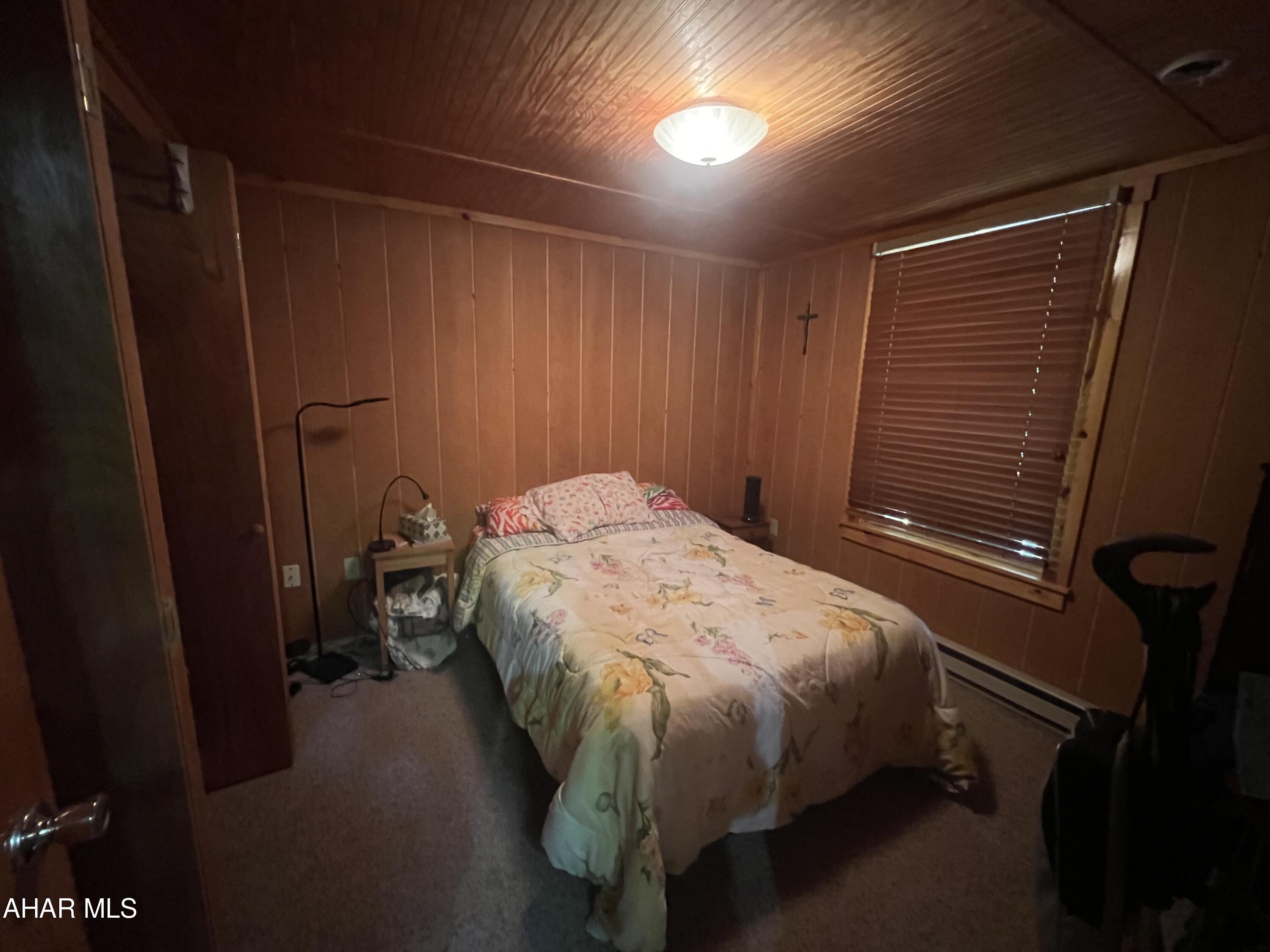 Glendale Yearound - Residential