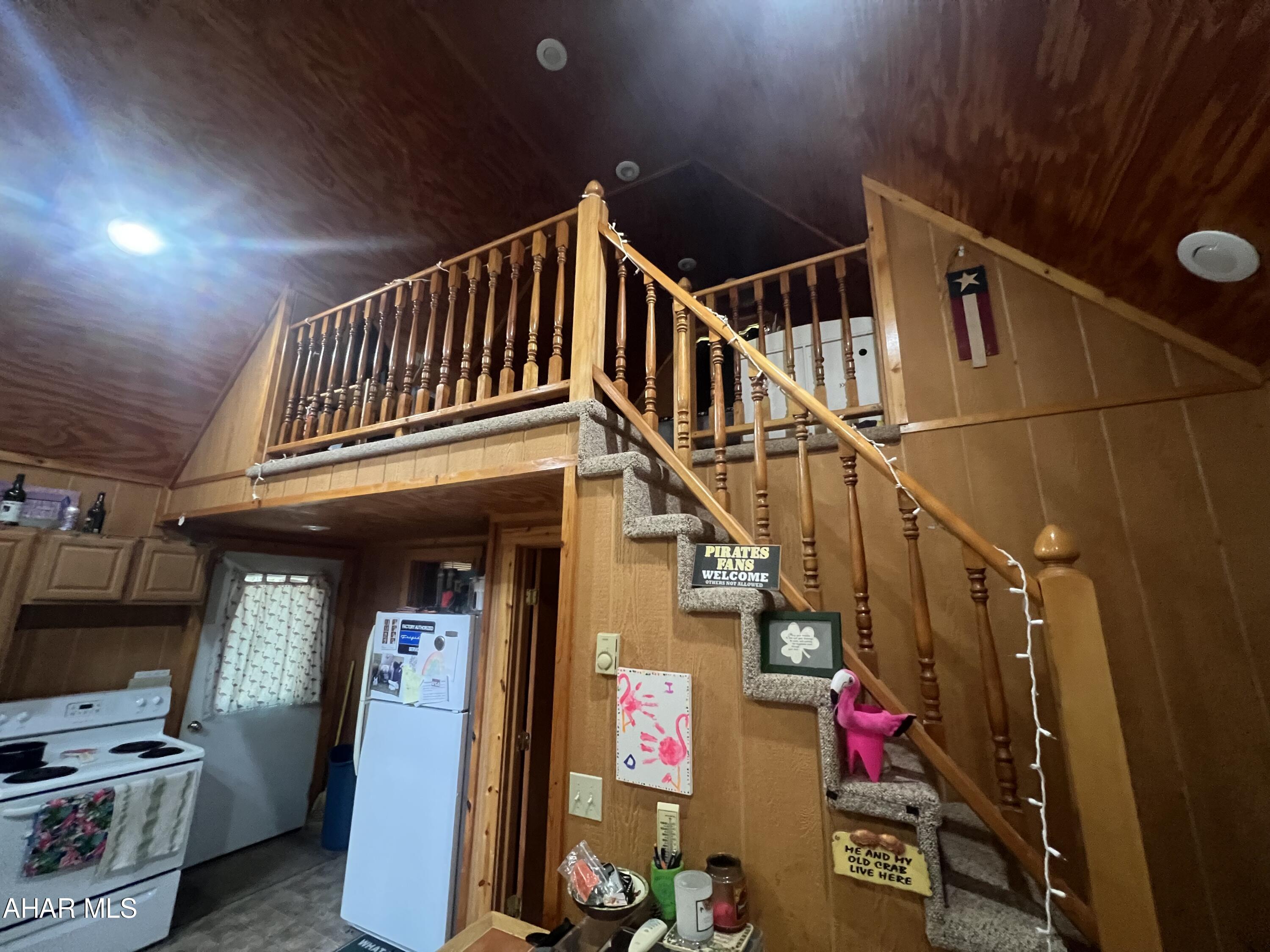 Glendale Yearound - Residential