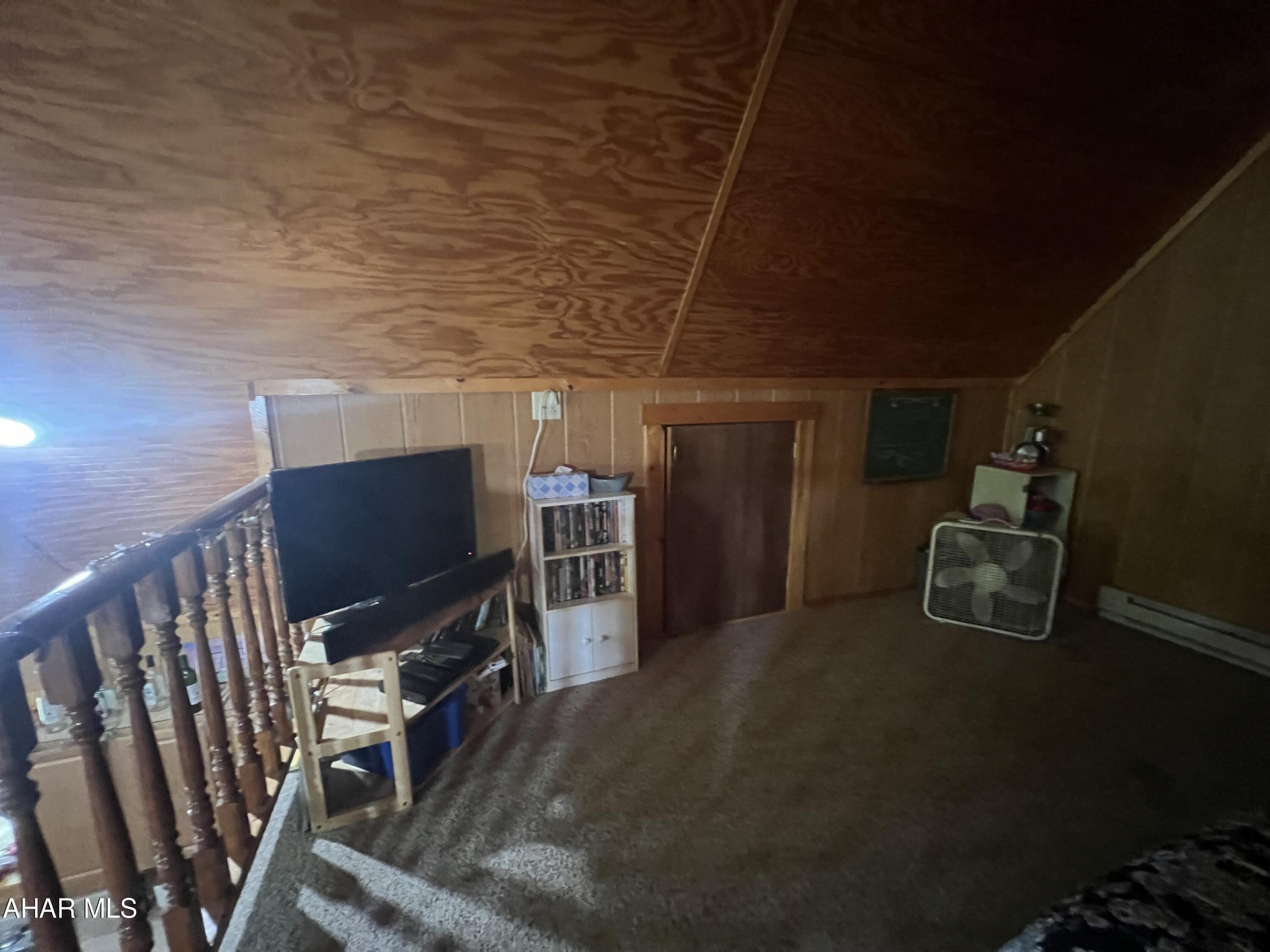 Glendale Yearound - Residential