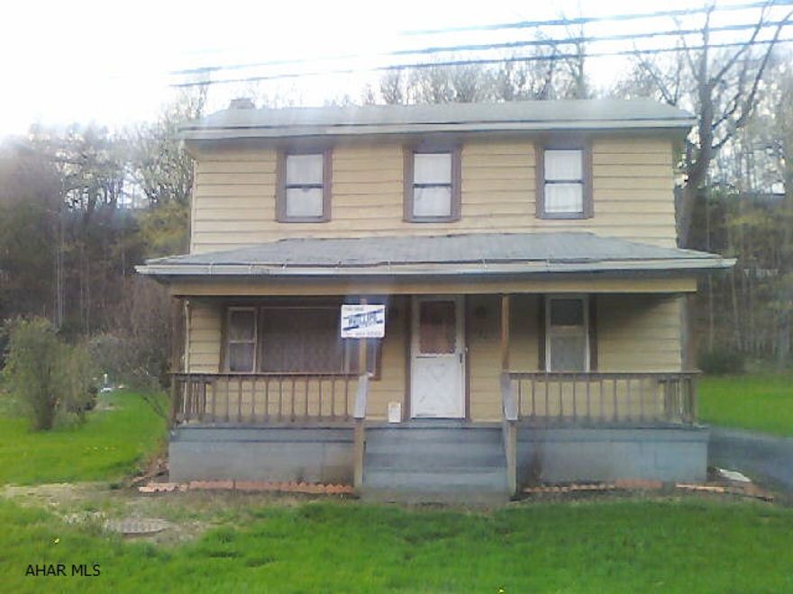 2 story, 4 bedroom home in Port Matilda.  Oil forced air heating system.