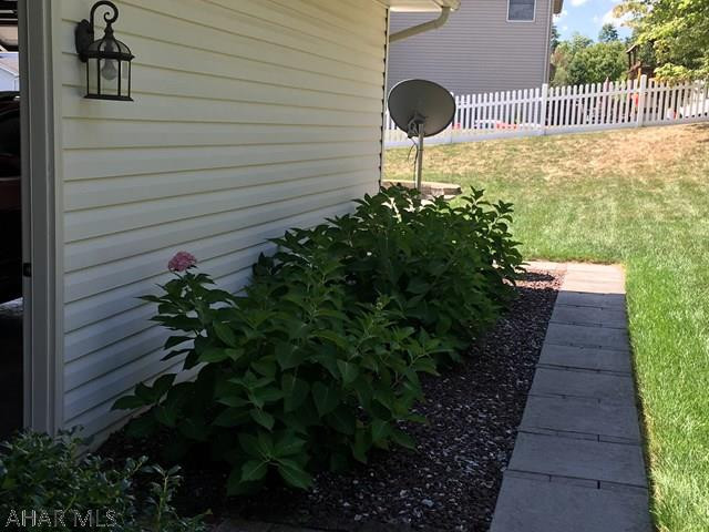 Holliday Heights - Residential