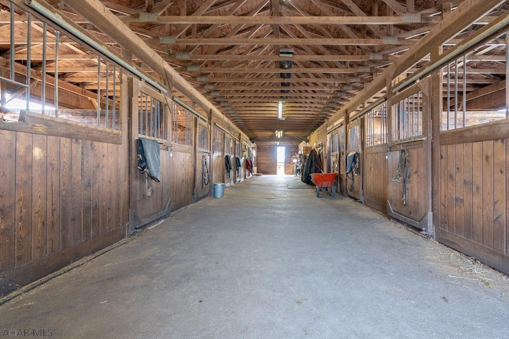 Unknown - Residential Lease