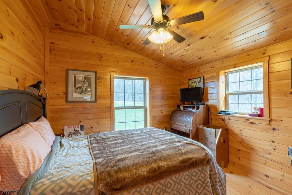 Unknown - Residential Lease