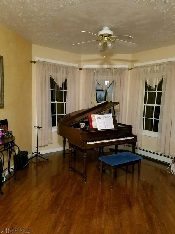 Crestwood - Residential