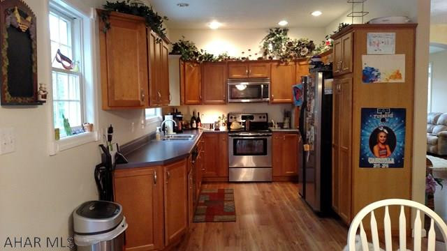 Crestwood - Residential