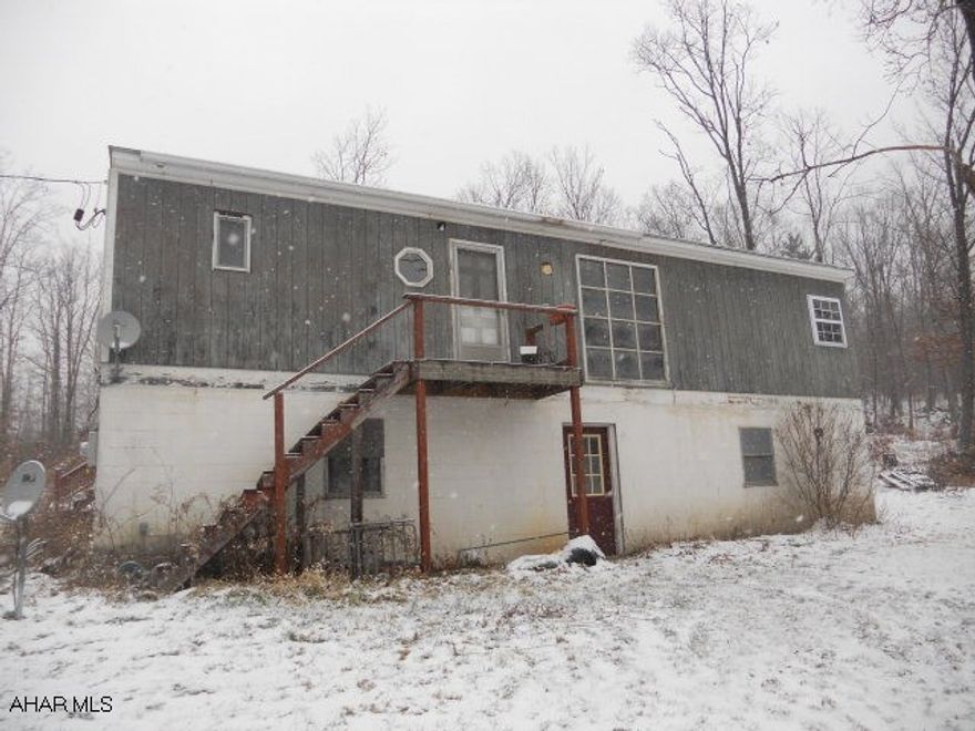 Property is being sold in AS IS condition. This is a Fannie Mae HomePath property. Purchase this property for as little as 3% down! This proeprty is approved for HomePath Renovation Mortgage Financing.