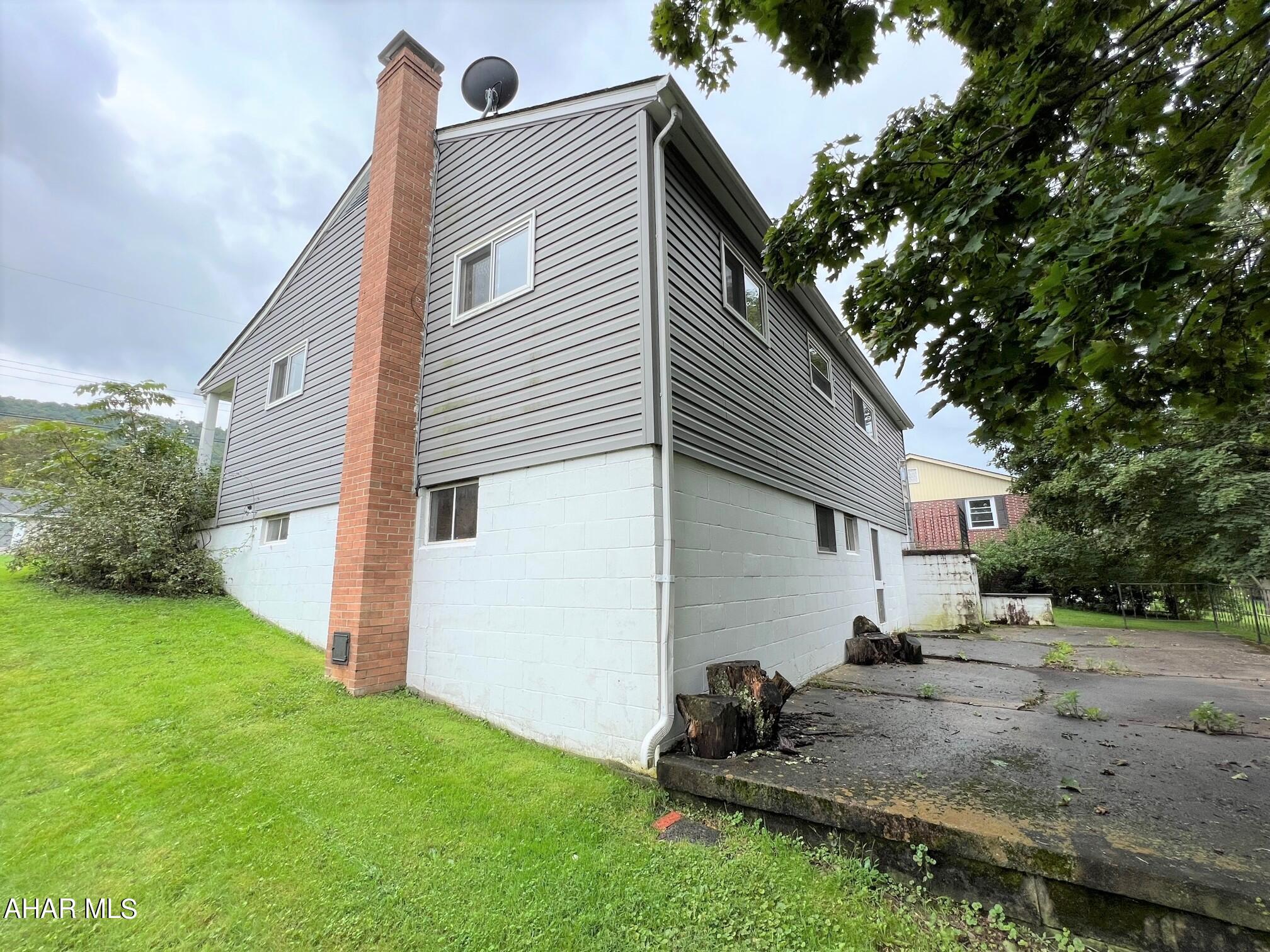 Meadowbrook Terrace - Residential