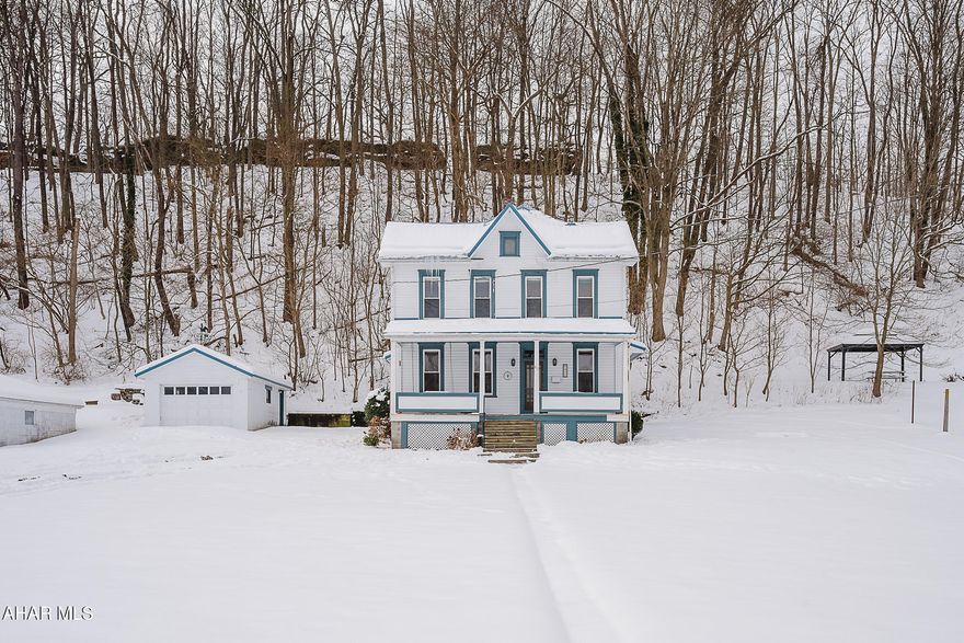 Make the 1877 Farm House with 3 bedrooms and 2 full baths your new home. This home has a large front yard and a one car garage. the high ceilings-including the tin ceiling in the kitchen bring a feeling of grandeur and openness to this Classic home. The front porch has been rehabbed for your relaxation and enjoyment at the end of the day! The wal up attic offers lots of storage for all your gear and decorations. New Metal roof July 2024.