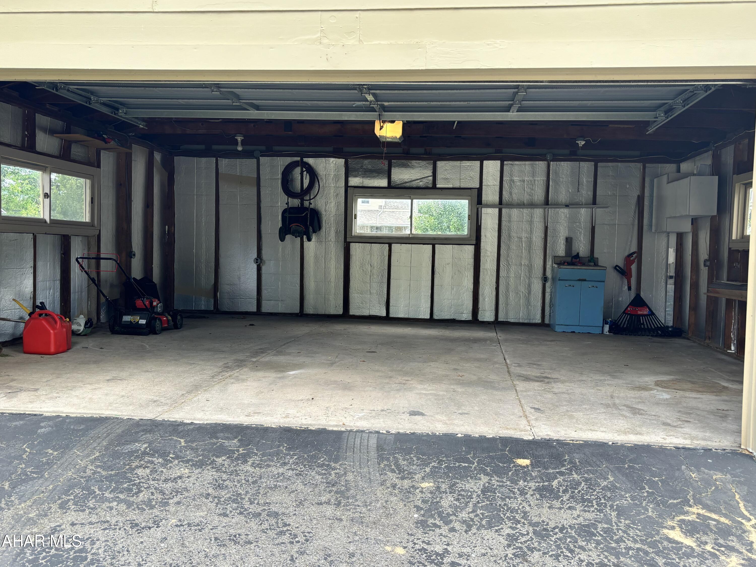 Llyswen - Residential