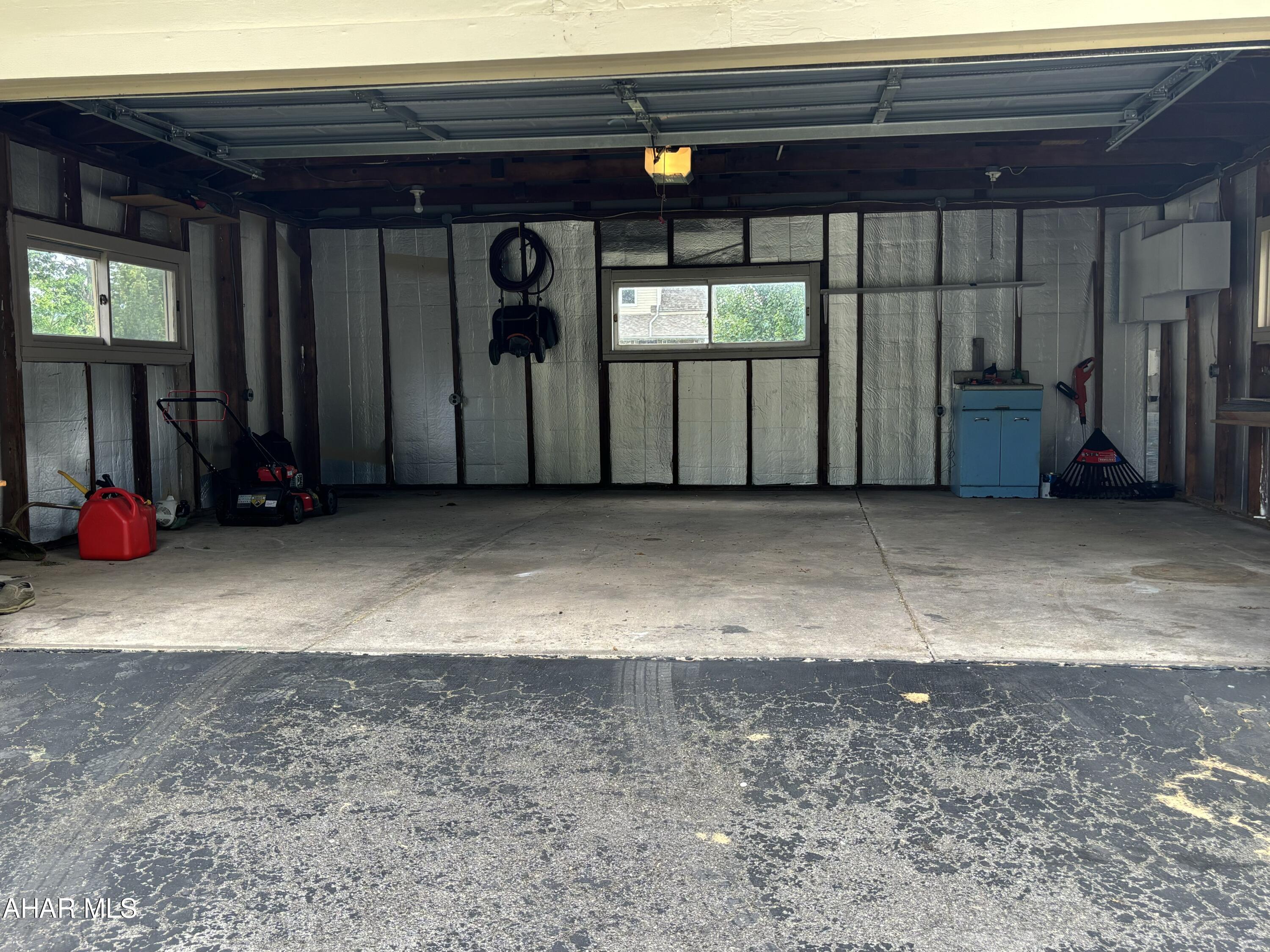 Llyswen - Residential