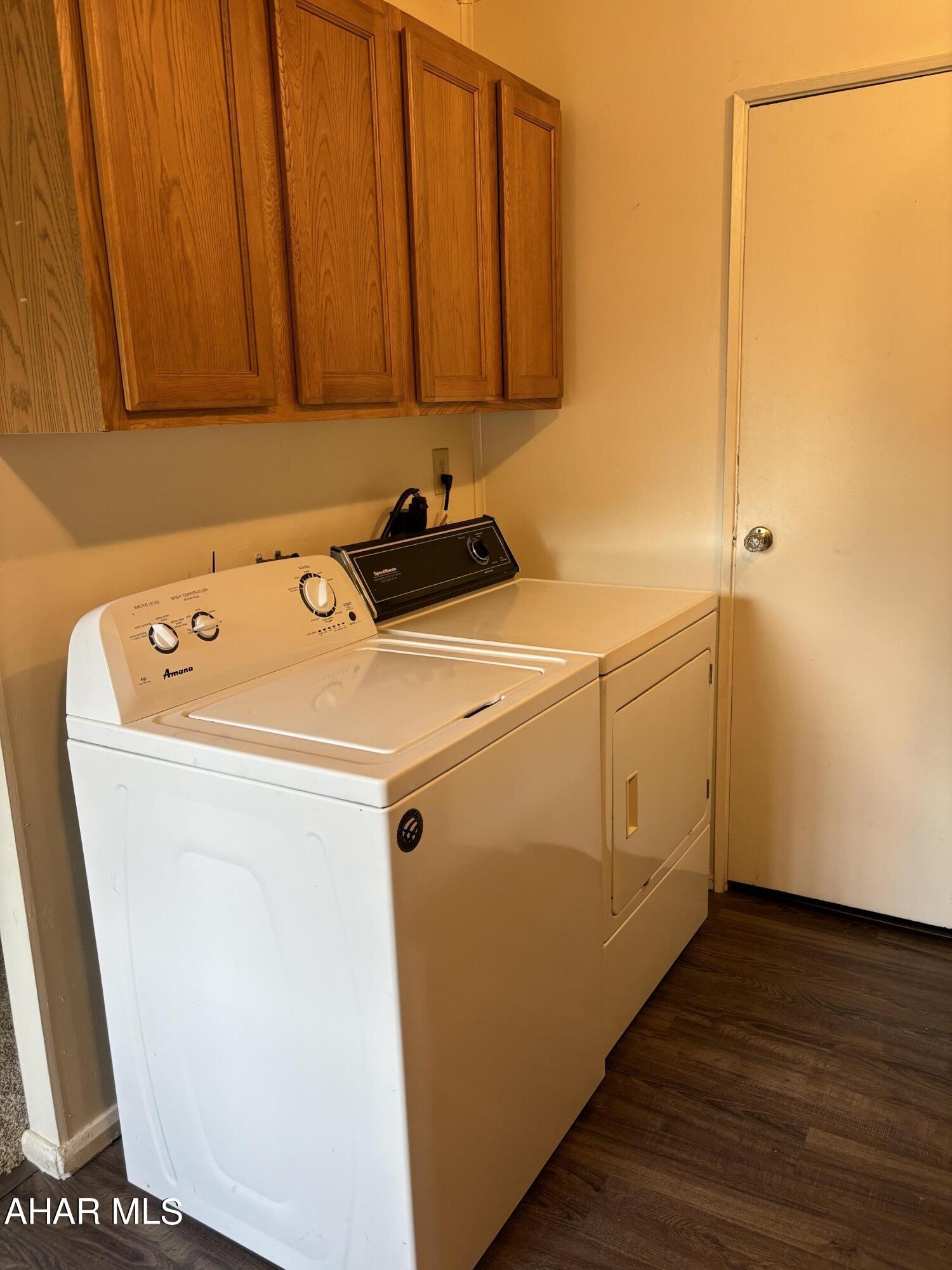 Llyswen - Residential