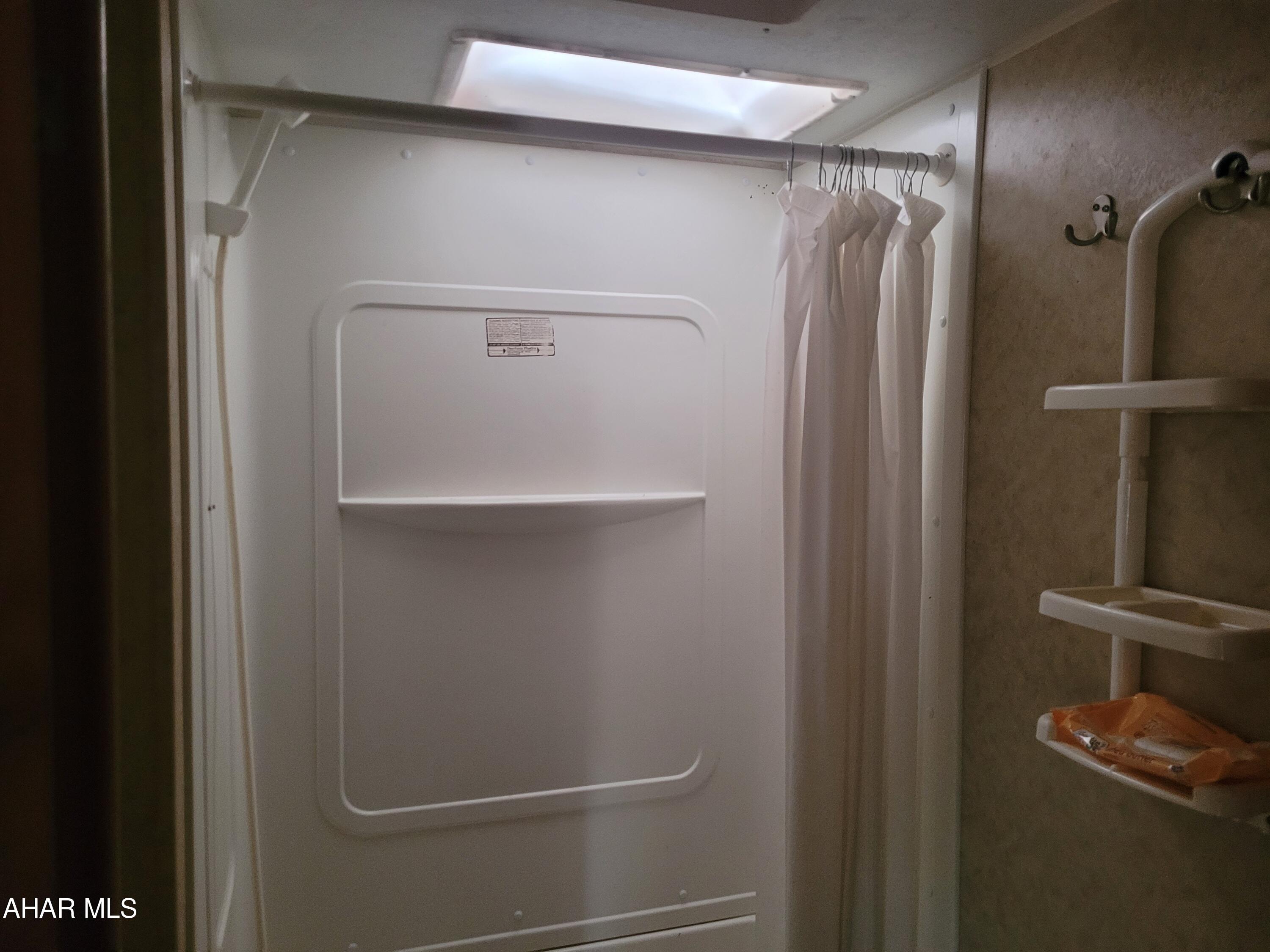 Glendale Yearound - Residential