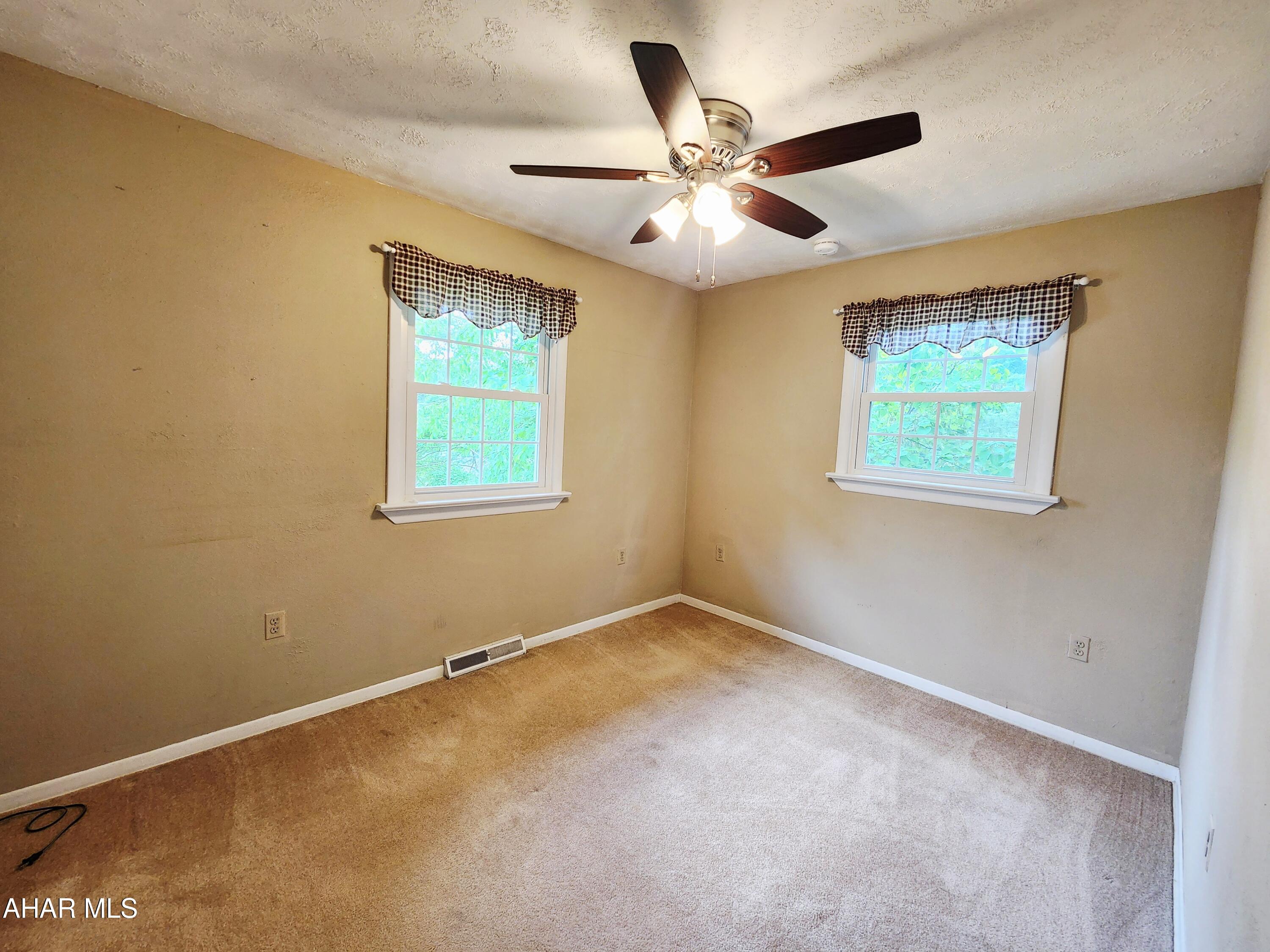 Barclay - Residential