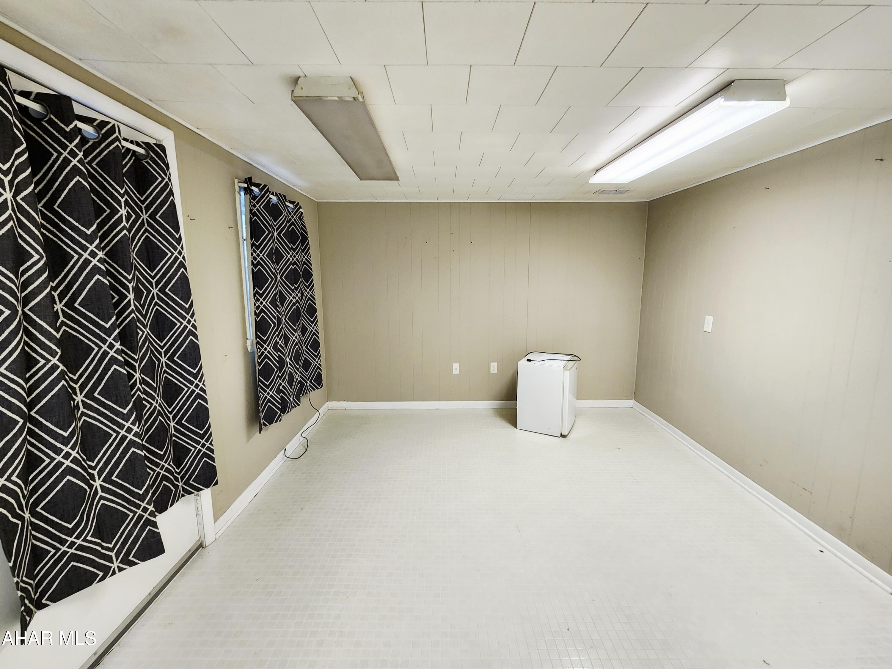 Barclay - Residential