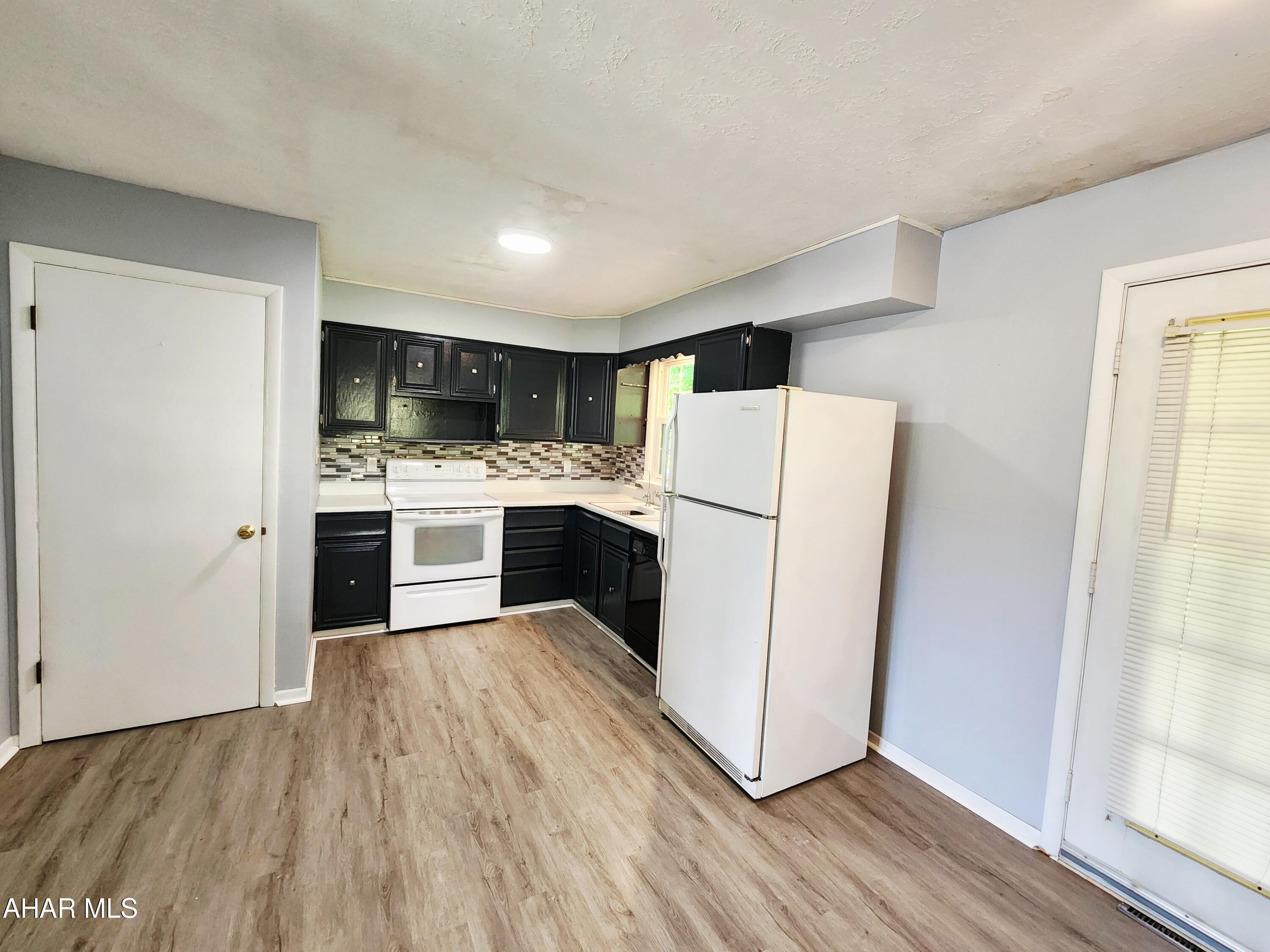 Barclay - Residential