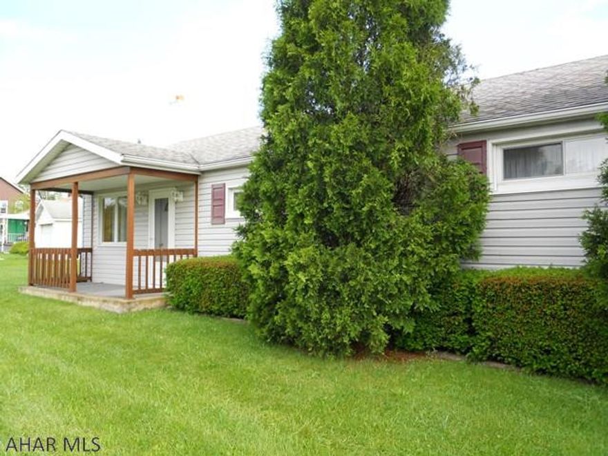 For those just starting out or looking to downsize, you definitely need to see this well-maintained 1 story, 2 bedroom house! Flat, corner lot is  .26 acre. Beautiful yard is completely fenced..and, for dog lovers, complete with 6 dog kennels!. Also features a detached 1-car garage .Unfinished half basement is also set up to accommodate pets. Attic storage area.  Bellwood-Antis schools. Close to the business district in Bellwood and recreation at DelGrosso Park. I-99  is just a few miles away for convenient trips to Altoona or State College.