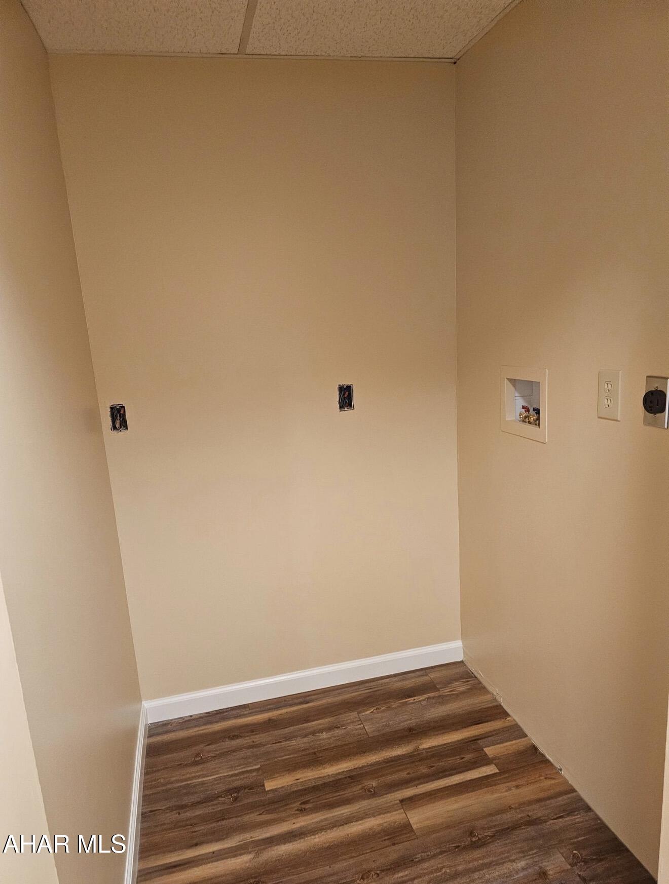 Juniata - Residential Income