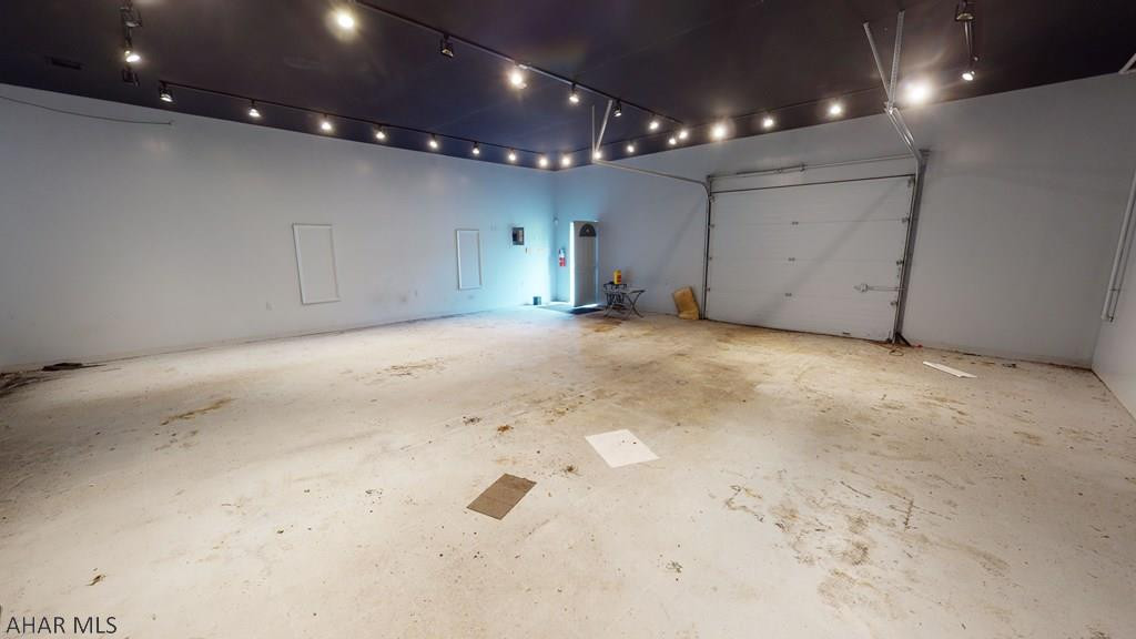 Eldorado - Commercial Sale