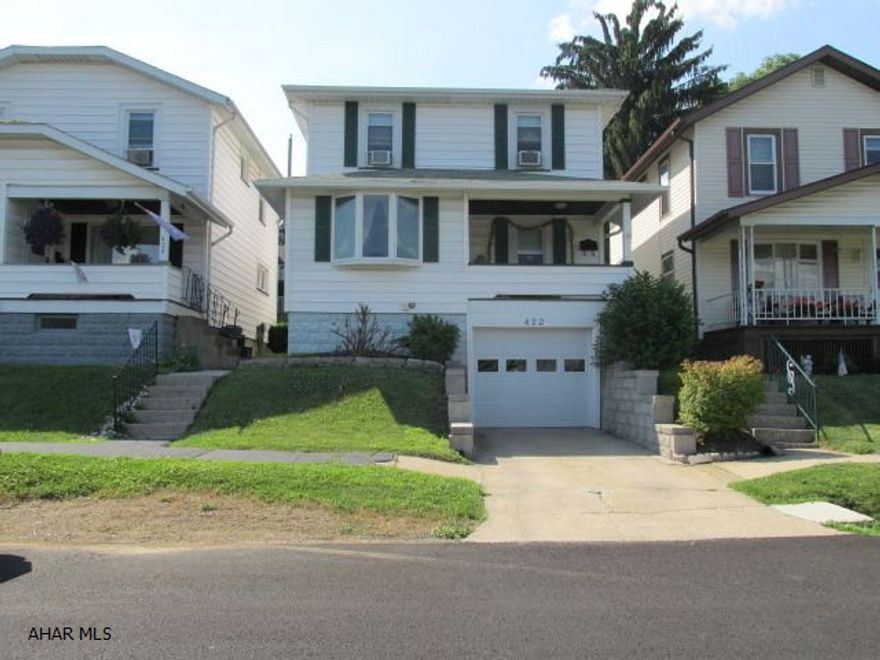 Move in condition, 3 bedroom, 1 bath, large updated bath, ceramic floor in kitchen, hardwood floors, newer furnace and windows, new garage door. Covered patio overlooking a pond and fenced in yard. Nice neighborhood.