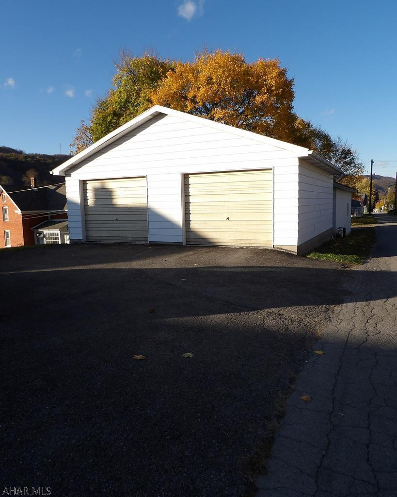 Unknown - Residential