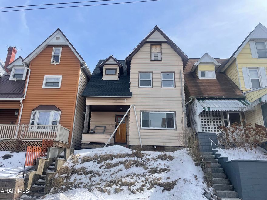 Motivated Seller!!!! Bring Offer!! 2.5 story fixer upper in the city of Altoona! Features a brand new roof (Jan 2025), plus a hot water tank and furnace installed in 2023. Perfect for investors or those looking to build sweat equity-- bring your handyman and unlock its potential as a great starter home or rental opportunity!