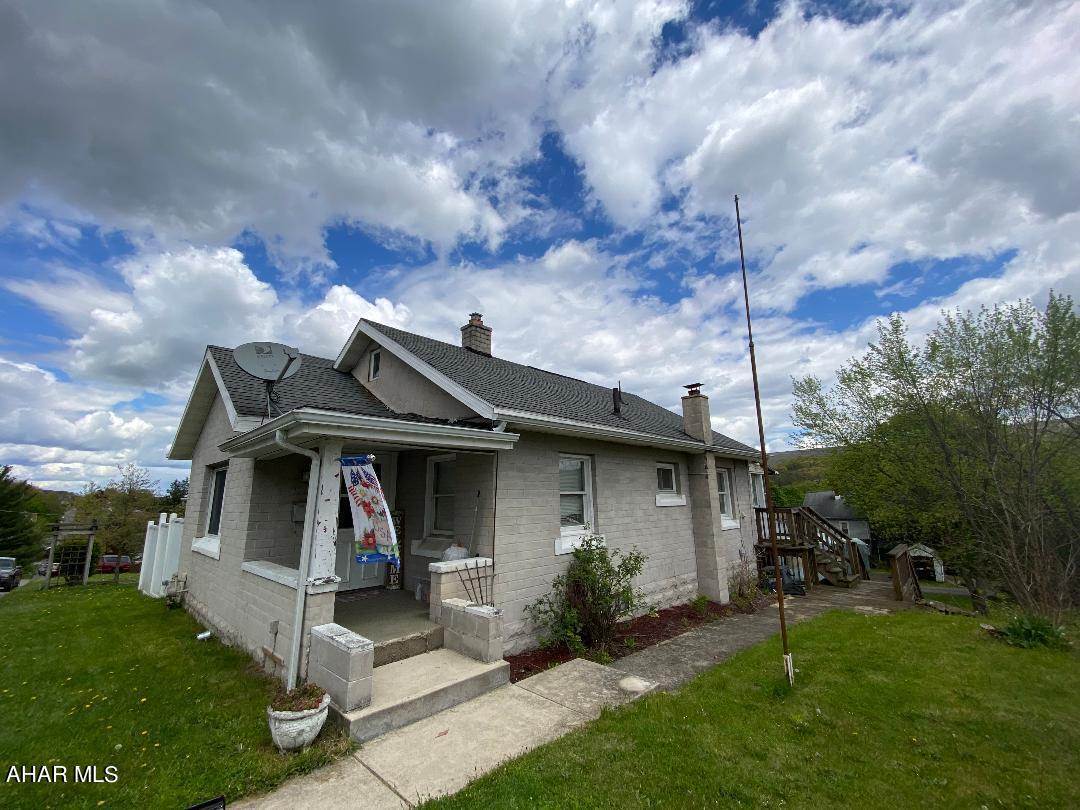 Juniata - Residential