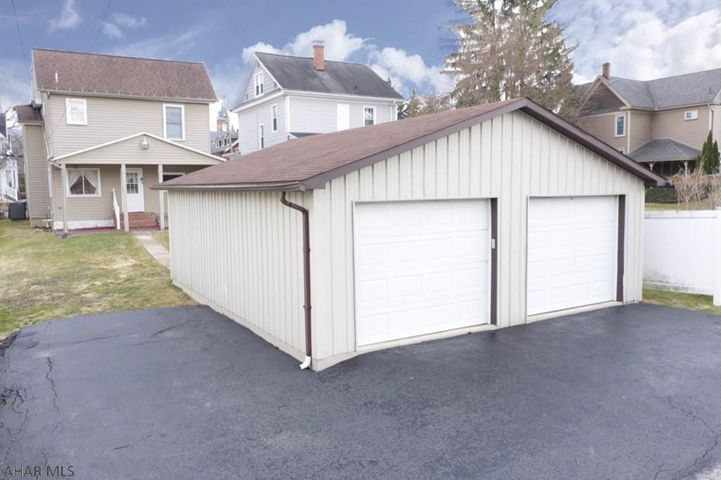 Hollidaysburg - Residential