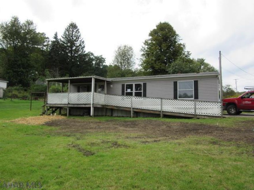 Seller will not complete any repairs to the subject property, either lender or buyer requested.  The property is sold in as is condition. This property eligible under Freddie Mac First Look Initiative through 10/29/2018.