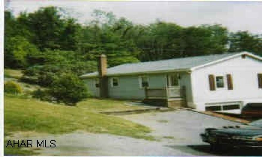 Nicely remodeled Ranch with newer roof, siding, wiring etc.  Lot size 100x120