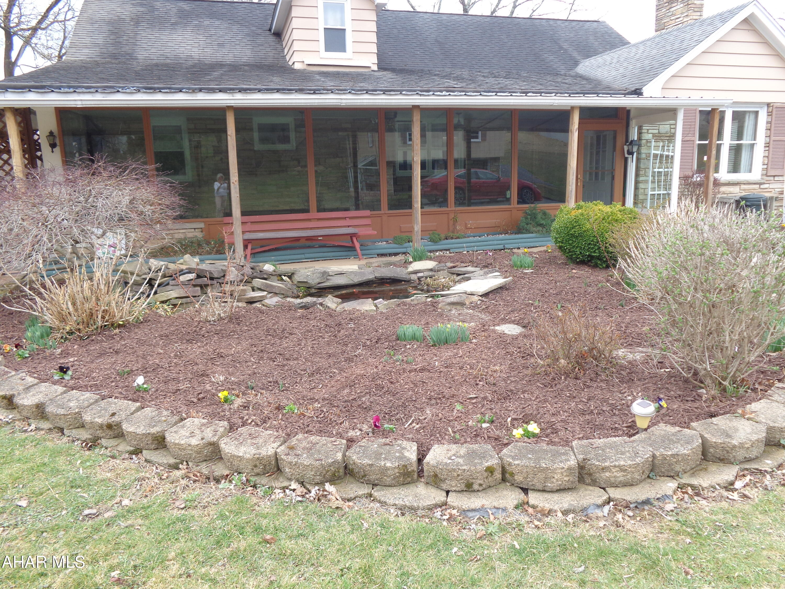 Maple Hollow - Residential