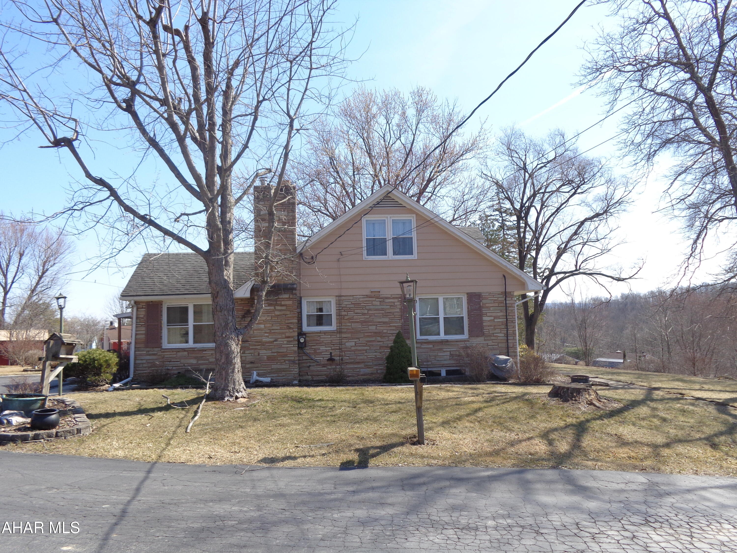 Maple Hollow - Residential