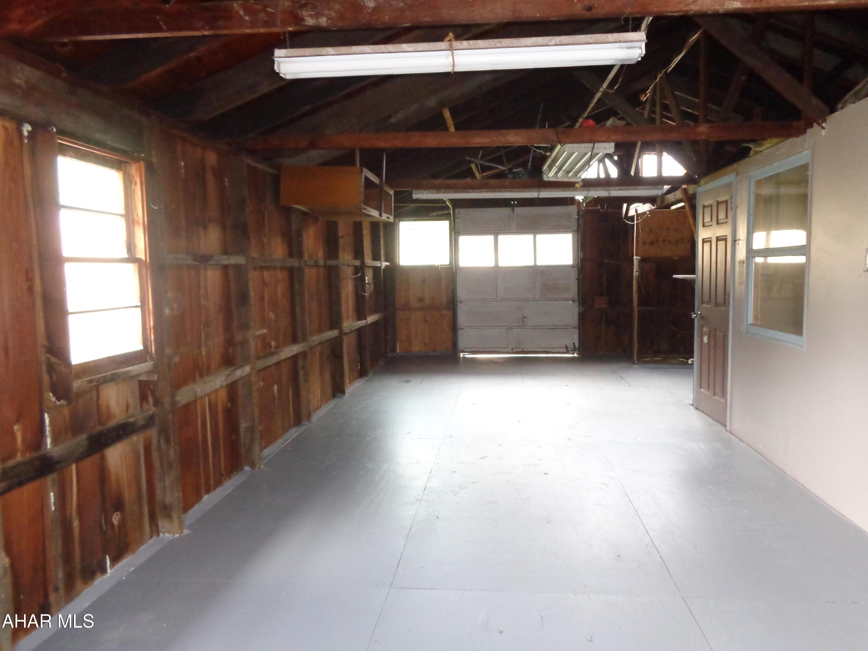 Maple Hollow - Residential