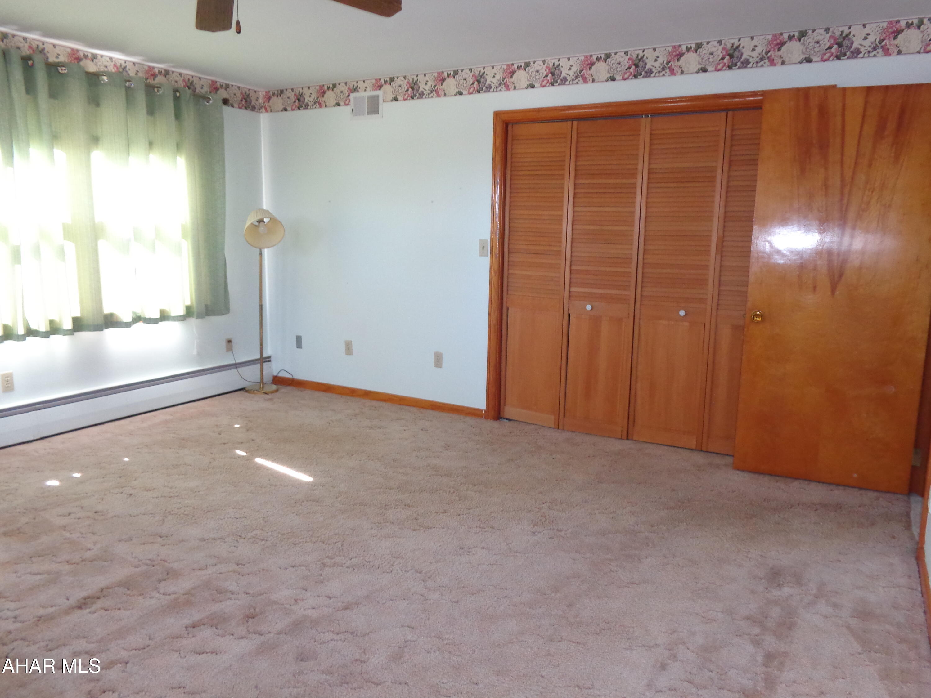 Maple Hollow - Residential