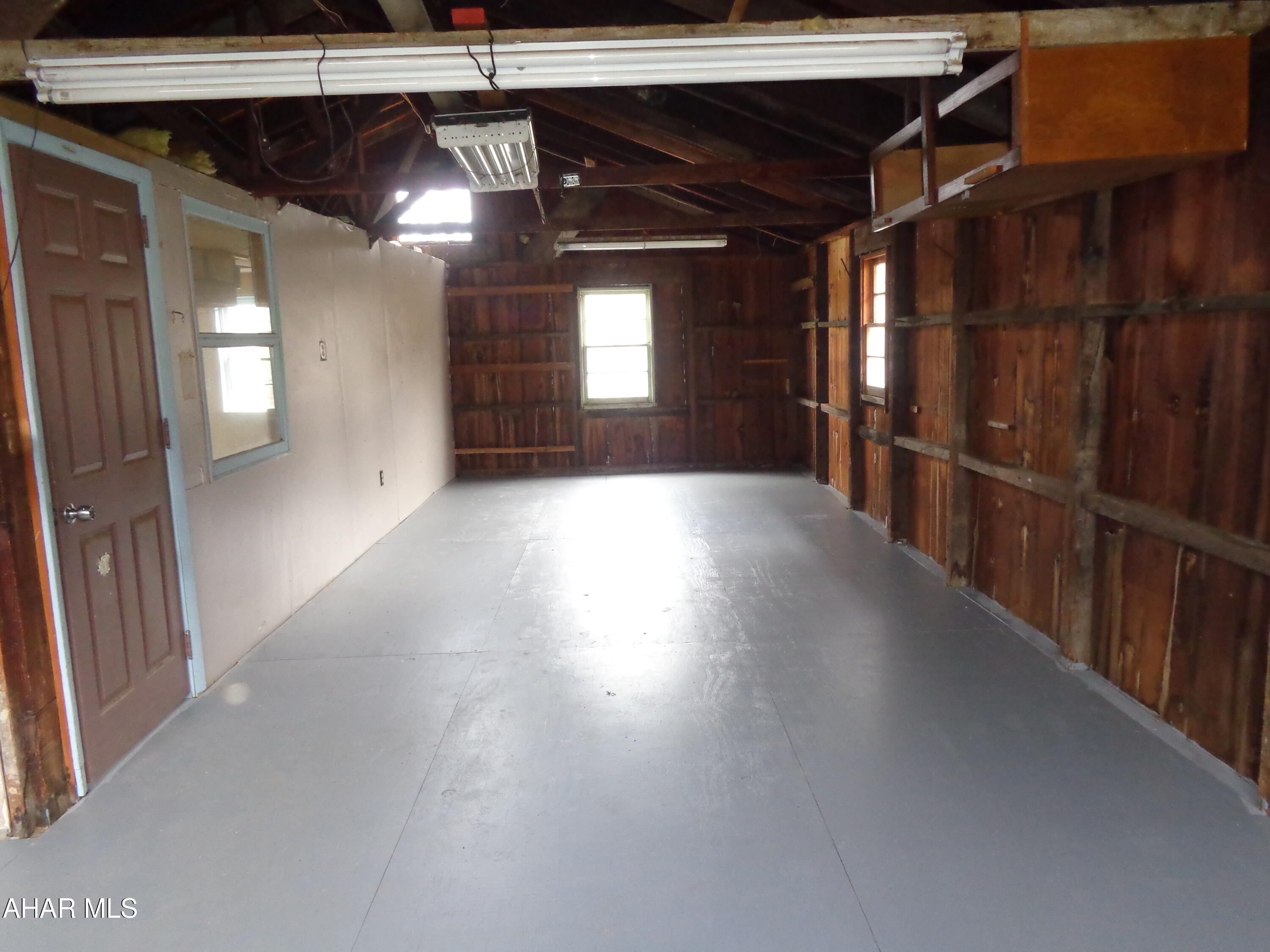 Maple Hollow - Residential