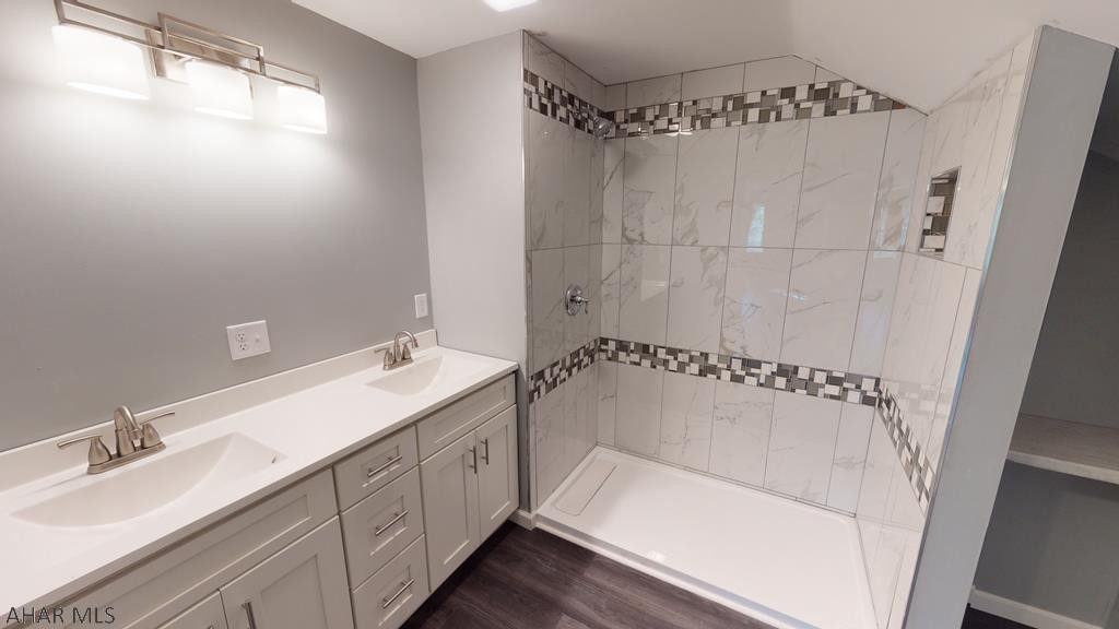 Sinking Valley - Residential