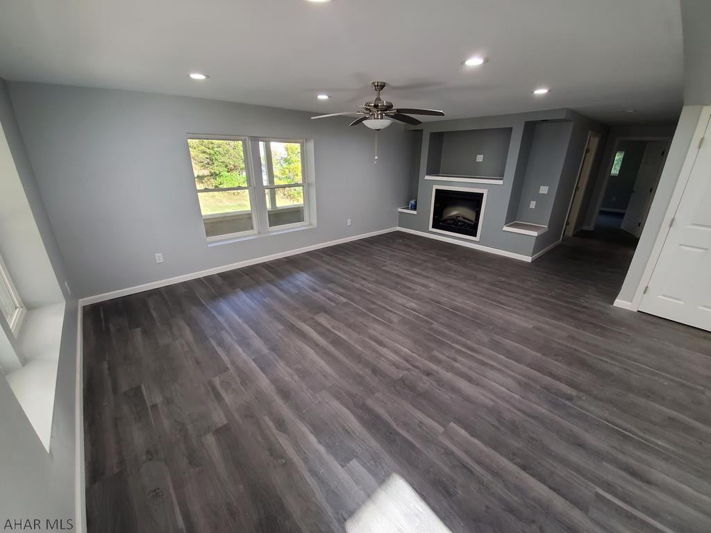 Sinking Valley - Residential