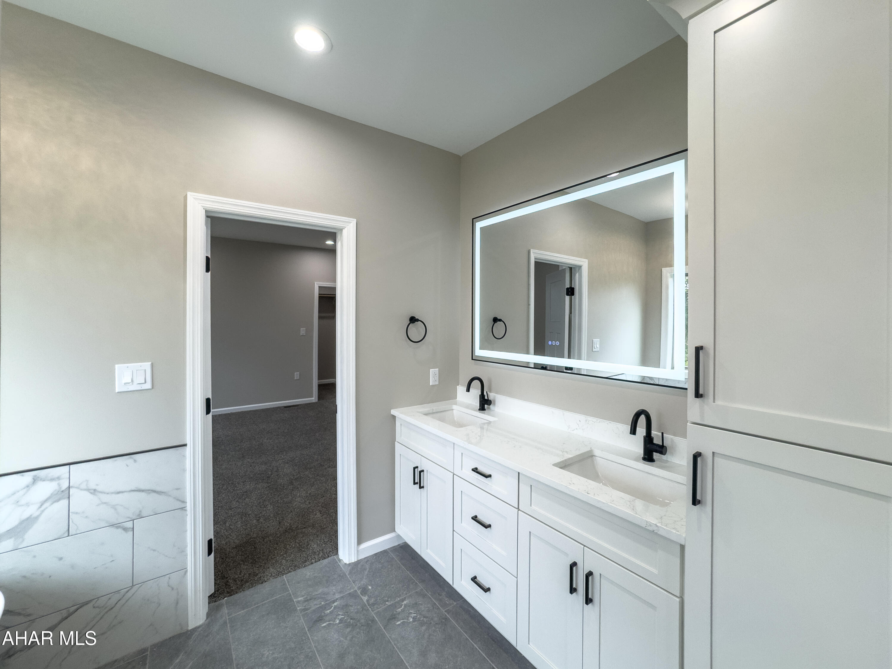 Fox Hollow - Residential