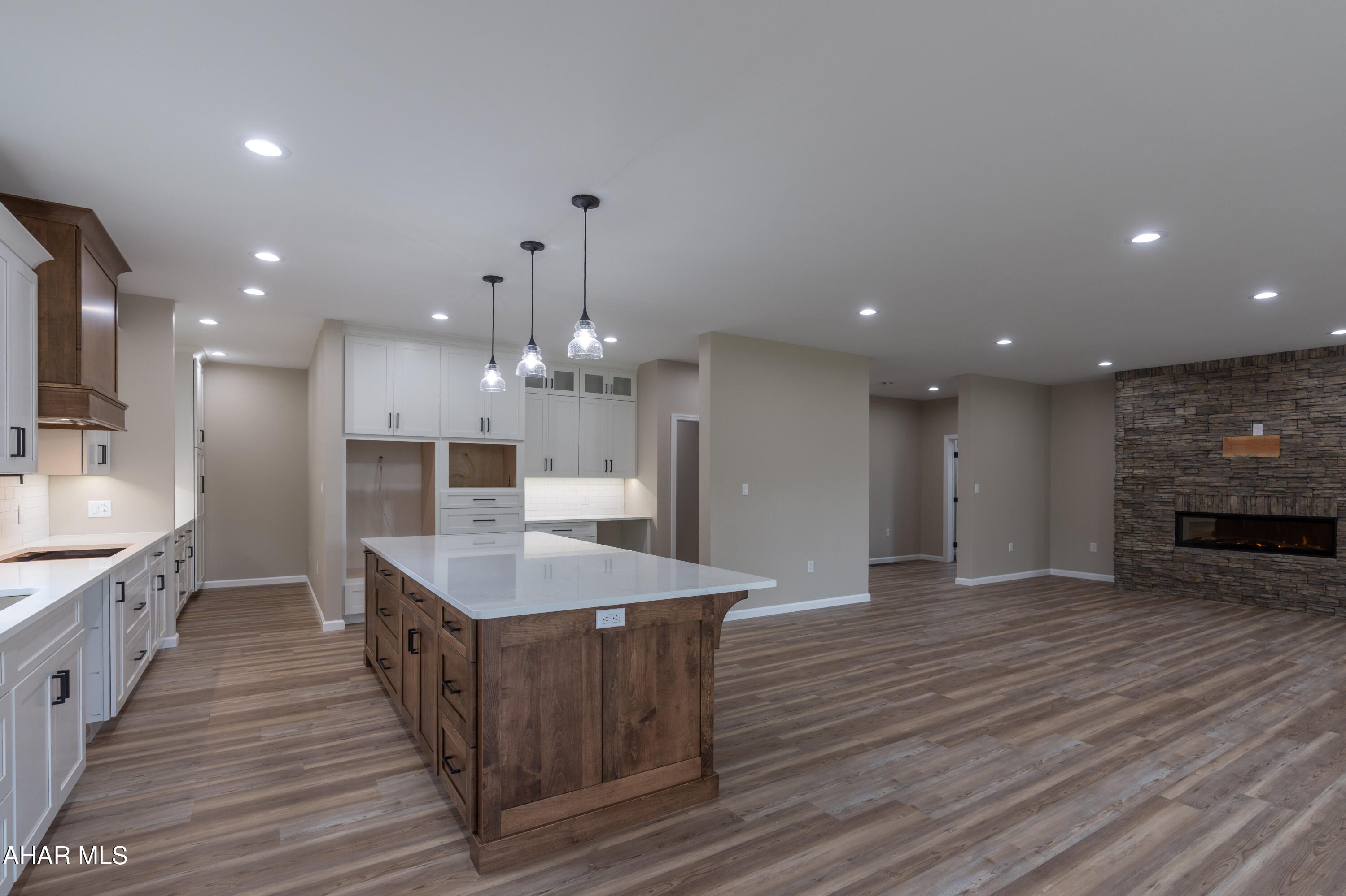 Fox Hollow - Residential