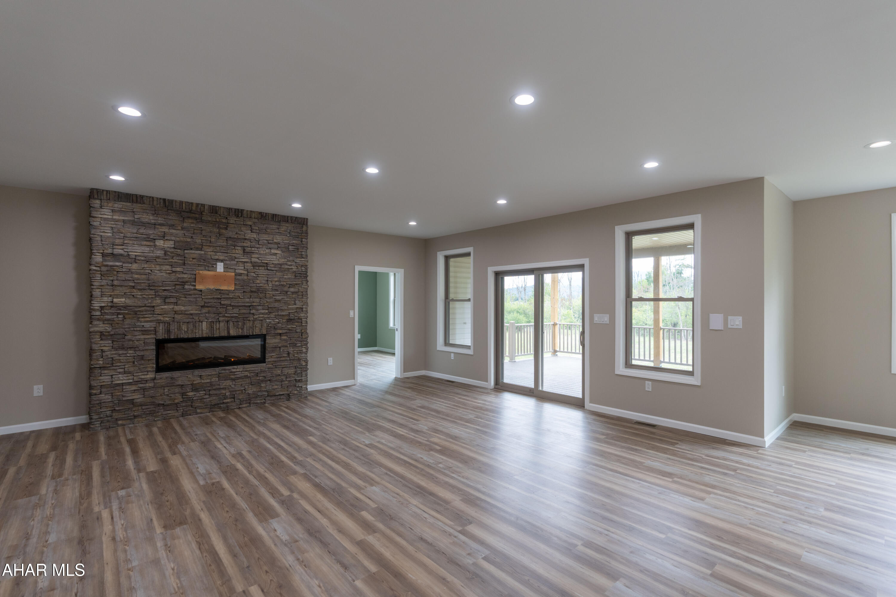 Fox Hollow - Residential