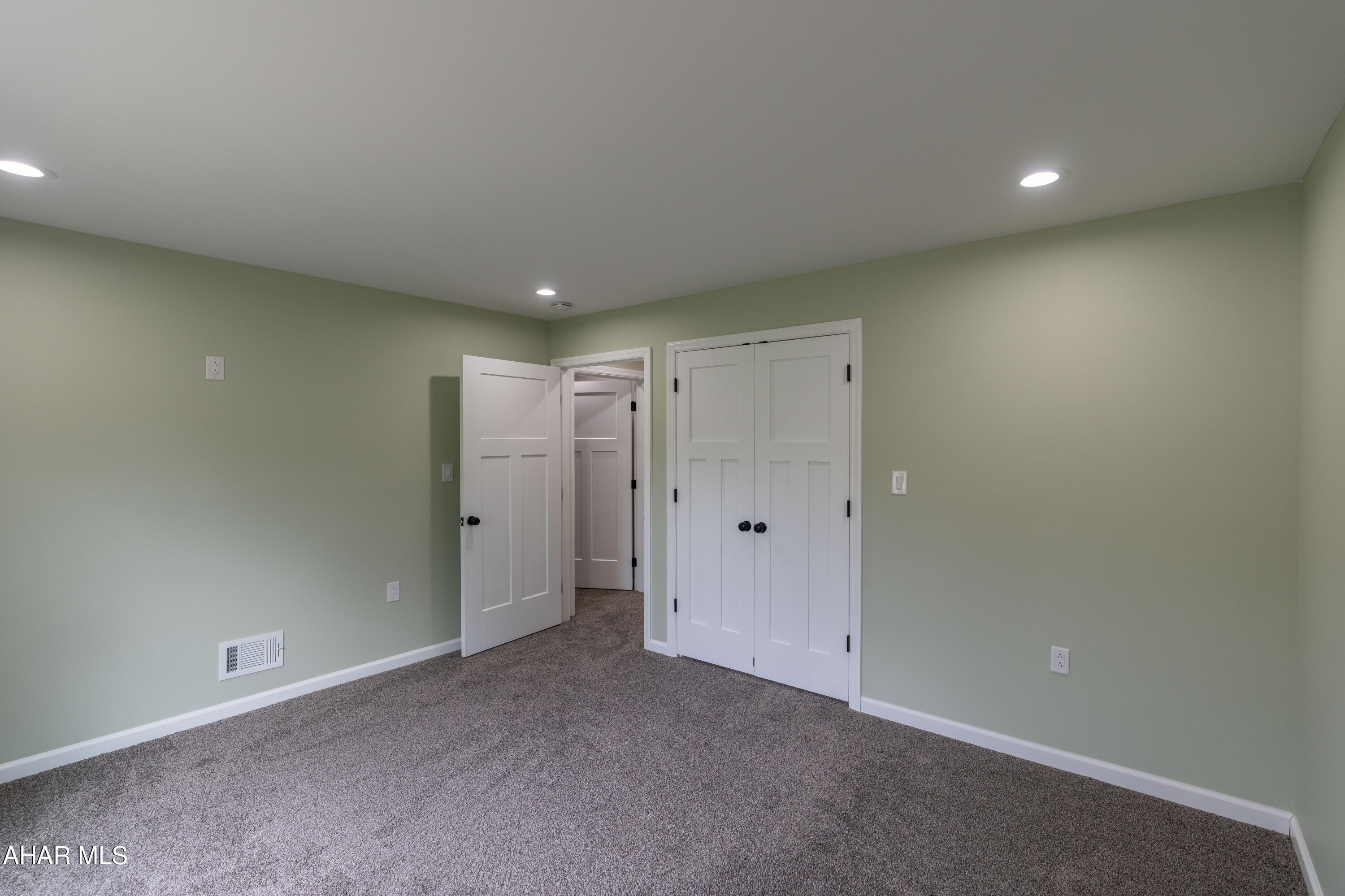 Fox Hollow - Residential