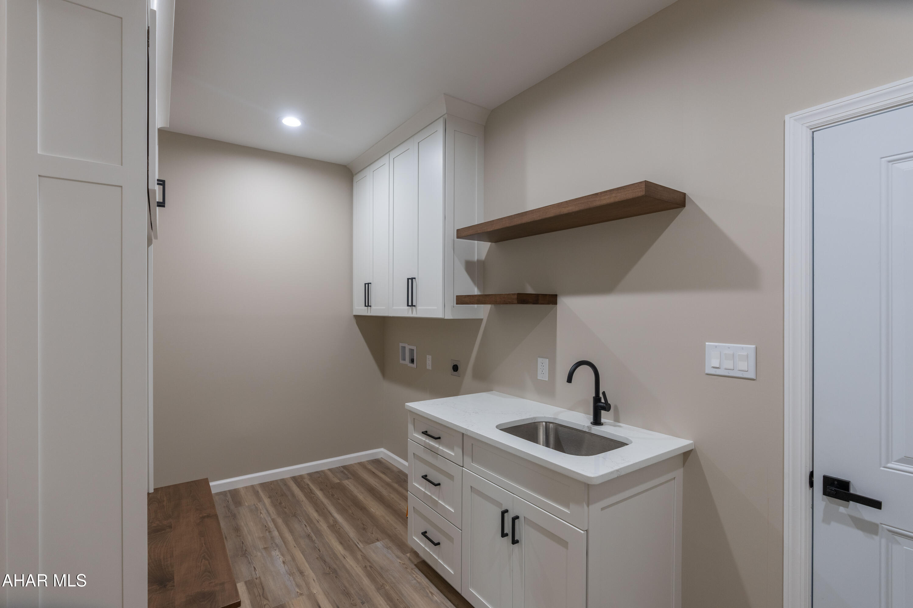 Fox Hollow - Residential